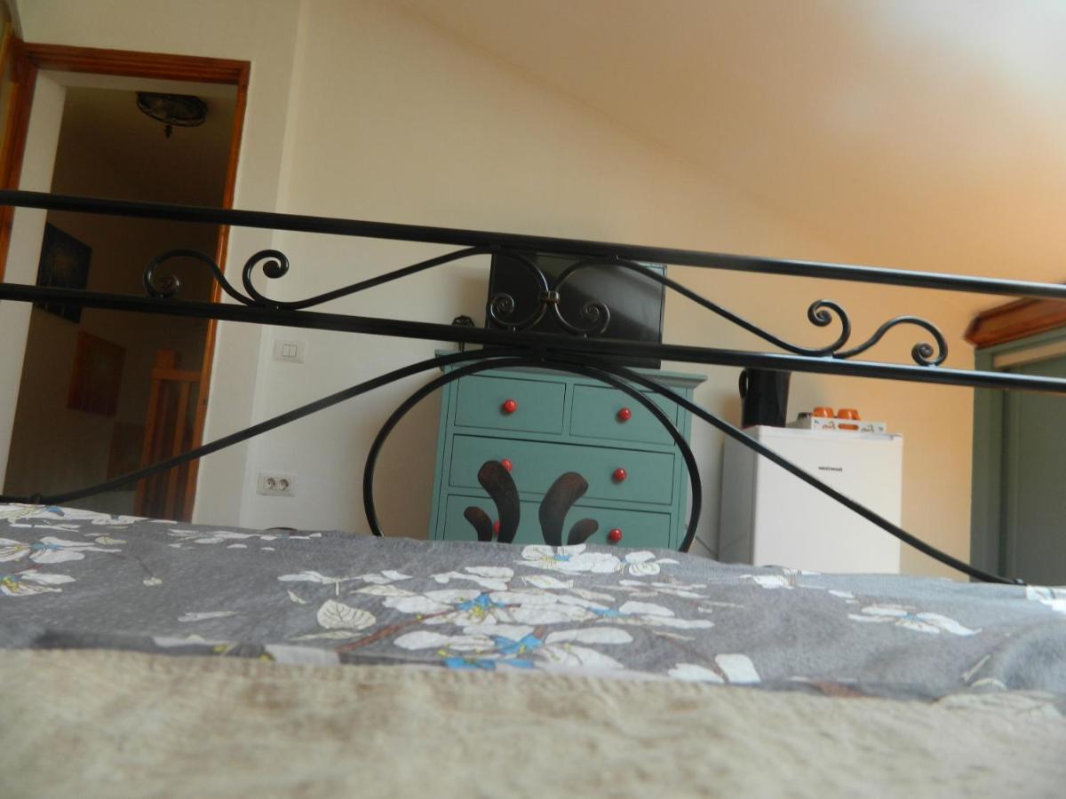 テキルギオルCasa Ligiaアパートメント エクステリア 写真