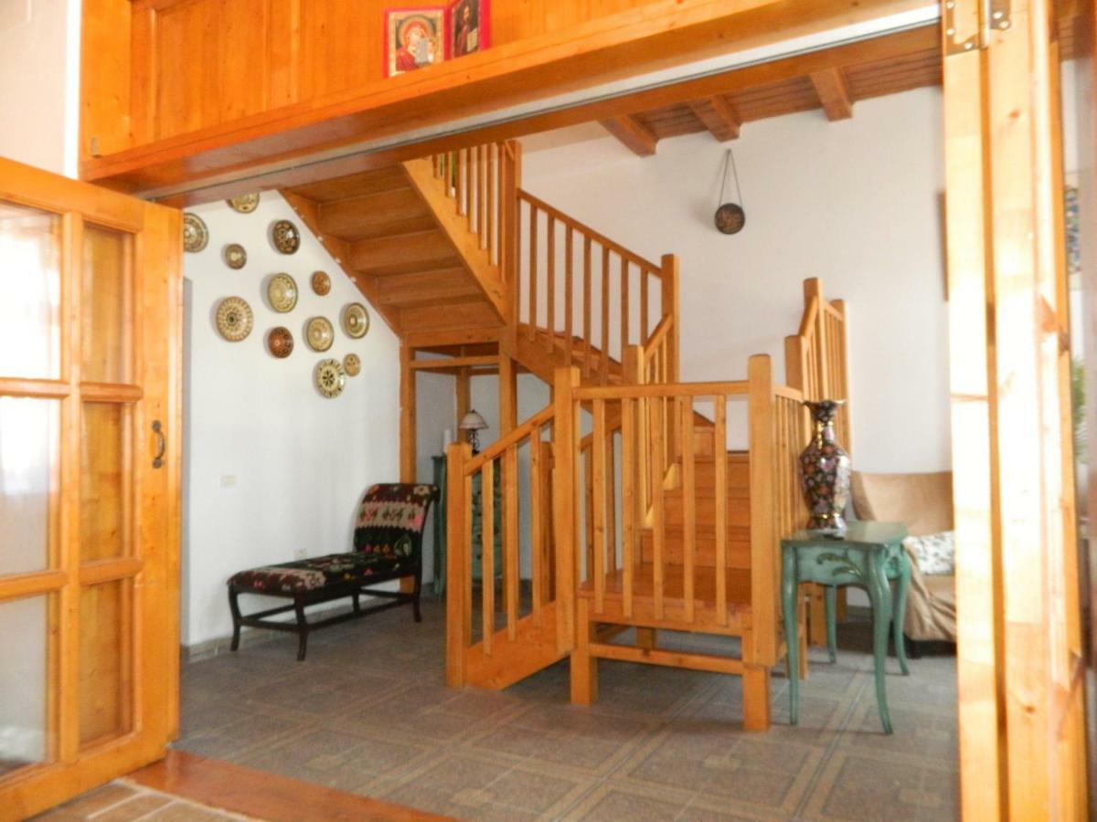 テキルギオルCasa Ligiaアパートメント エクステリア 写真
